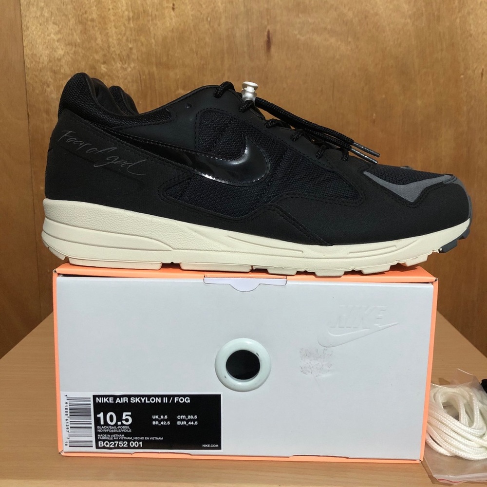 Nike Air Skylon 2 “Fear of God” black